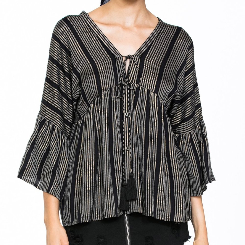 LONG SLEEVE V NECK TOP WITH TESSLE BLACK MULTI